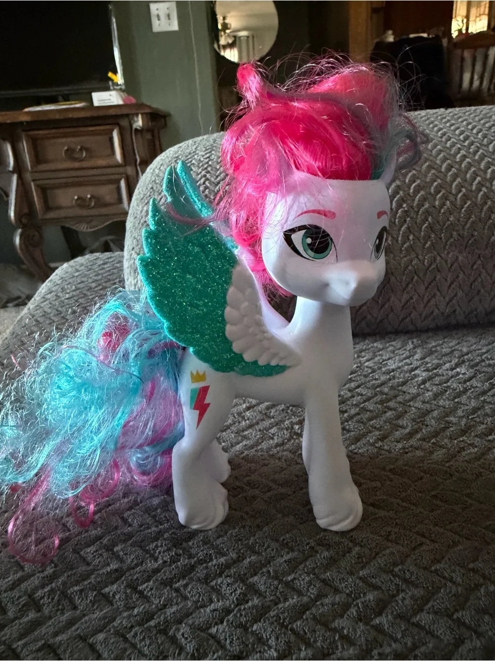 Hasbro My Little Pony A New Generation Shining Adventures 6” Zipp Storm Figure